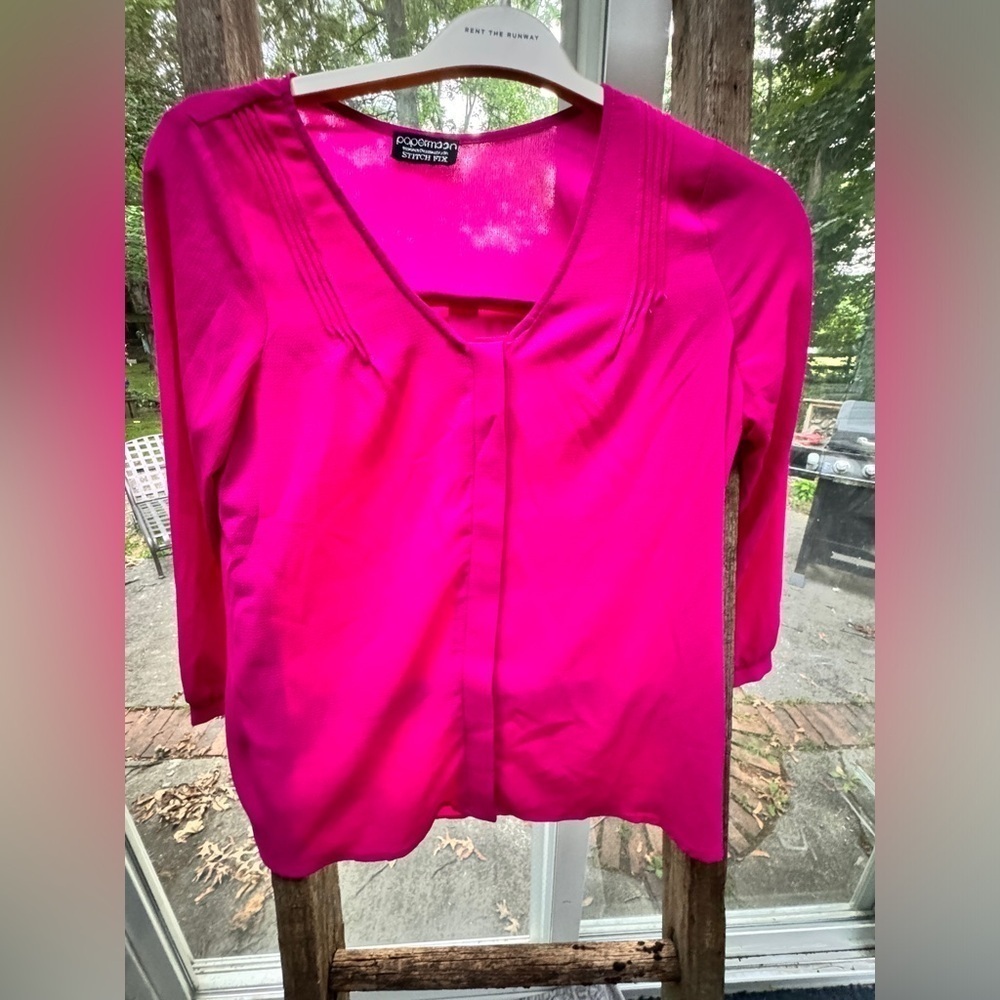 NWOT paper moon by stitch fix magenta blouse Size XS